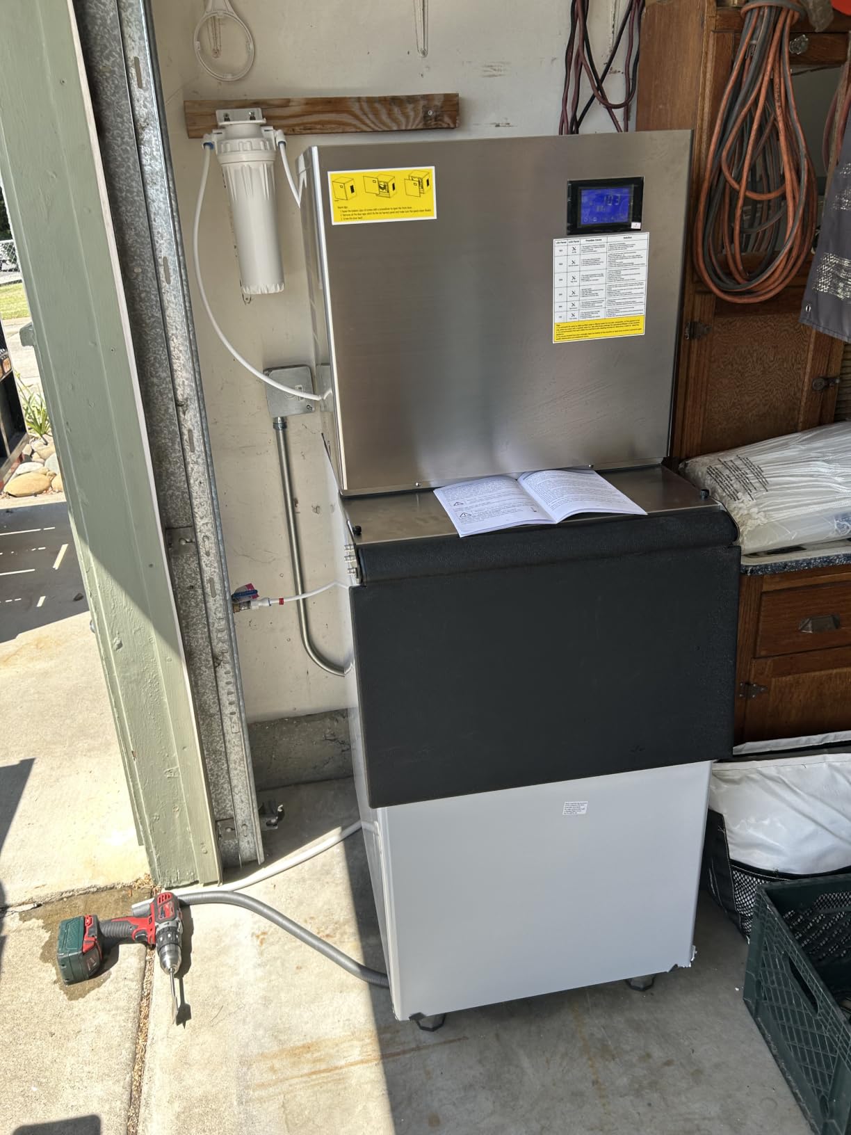 Commercial Ice Maker Machine 400LBS/24H, 250LBS Stainless Steel Storage Bin, 132 Ice Cubes in 8-15min, Self-Cleaning, Air Cooled Ice Machine with Touchscreen for Bar Business Restaurant Cafe customer photo 1
