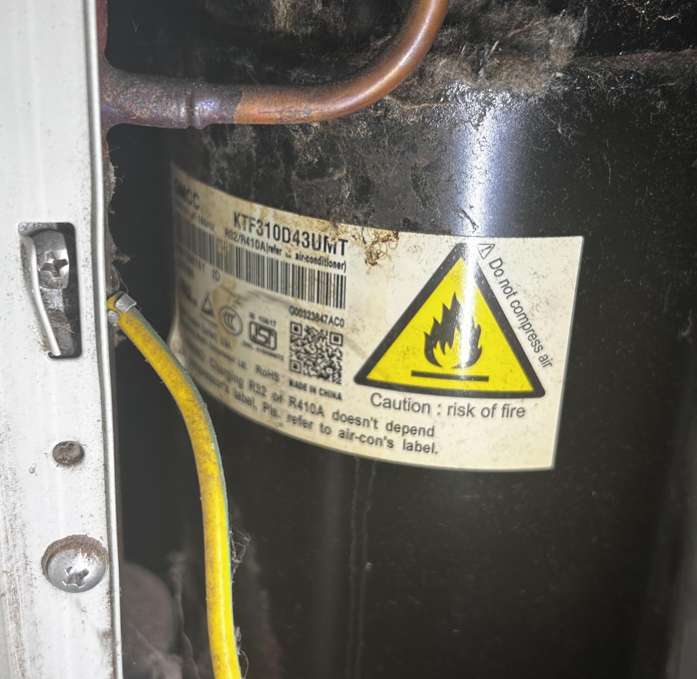 MrCool DIY Select Mini Split w/Line Set & 1 YR Labor Warranty by IWAE | 12K BTU 17.5 SEER2 11.5ft Line Set customer photo 2