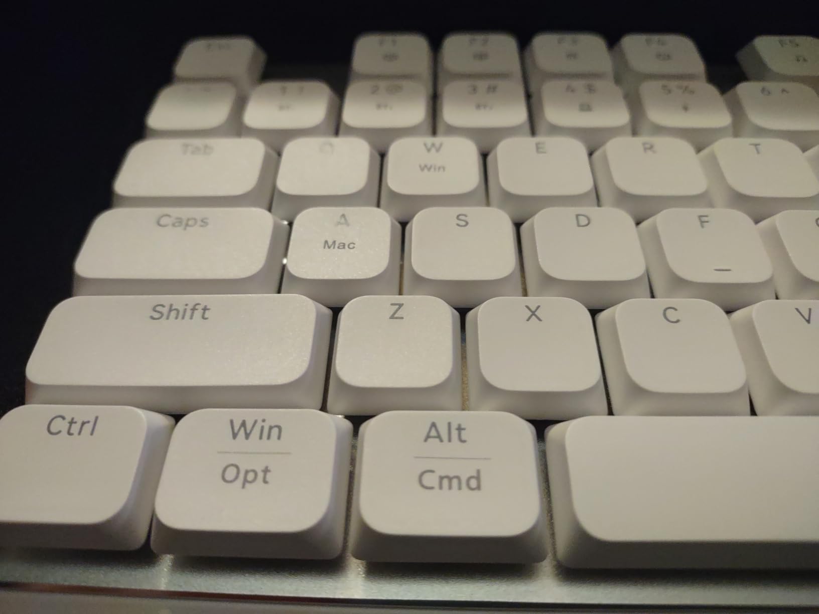 AUSDOM Wireless Mechanical Silent Office Keyboard, Low-Profile Linear Switches, Tri-Mode BT/2.4G/USB-C Computer Keyboard with Number Pad, Hot Swappable Illuminated Performance Keyboard customer photo 2