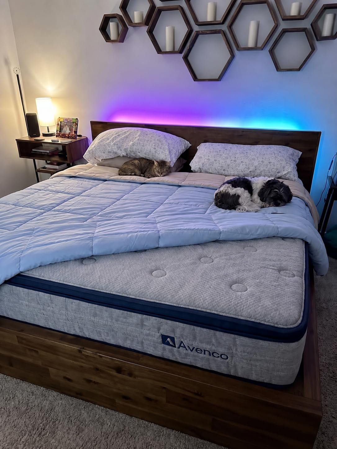 Avenco Queen Mattress 12 Inch, Luxury Hotel-Level Cooling Hybrid Mattress | Dual NanoGEL Memory Foam with SmartS Coil for Motion Isolation & Extra Back Support, Pressure Relief, CertiPUR-US Certified customer photo 1