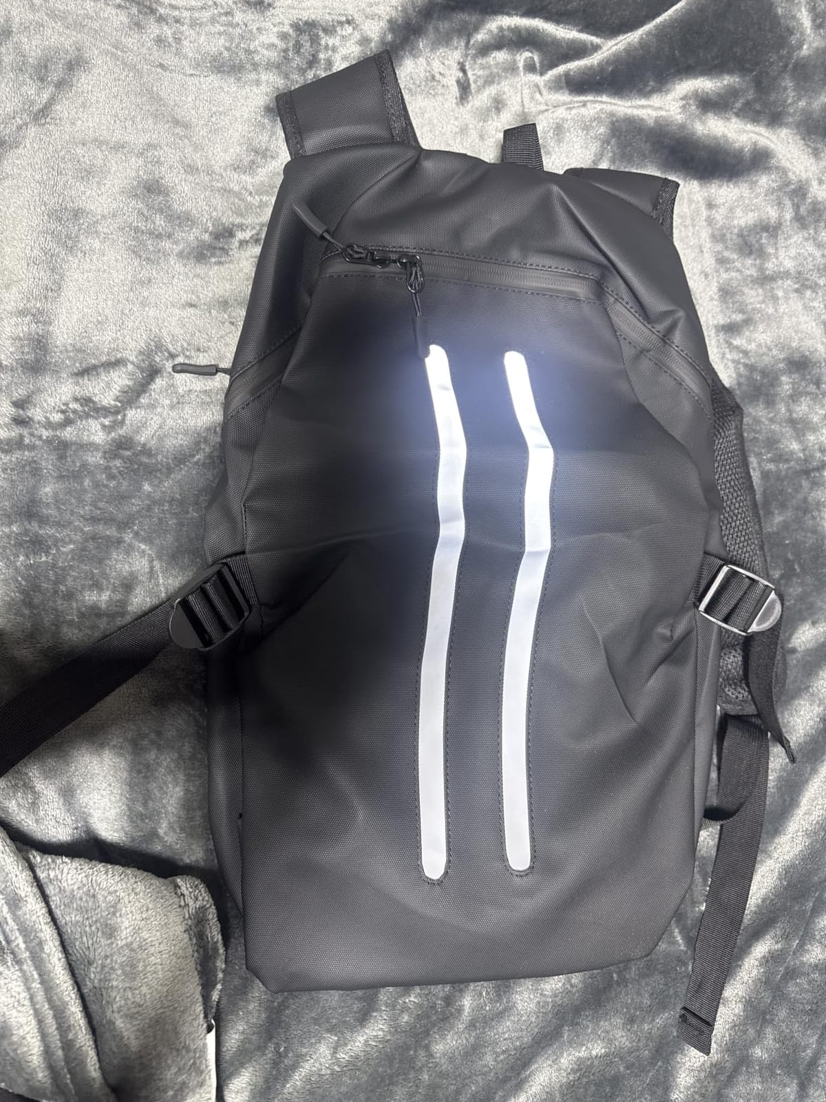 Motorcycle Backpack with Helmet Holder, 40L Water-Resistant Riding Backpack | for Men Women, Hard Shell Motorbike Bag with Laptop Pocket, Dual Reflective Strips, Chest Strap, Commuter Touring Biker Gear customer photo 1