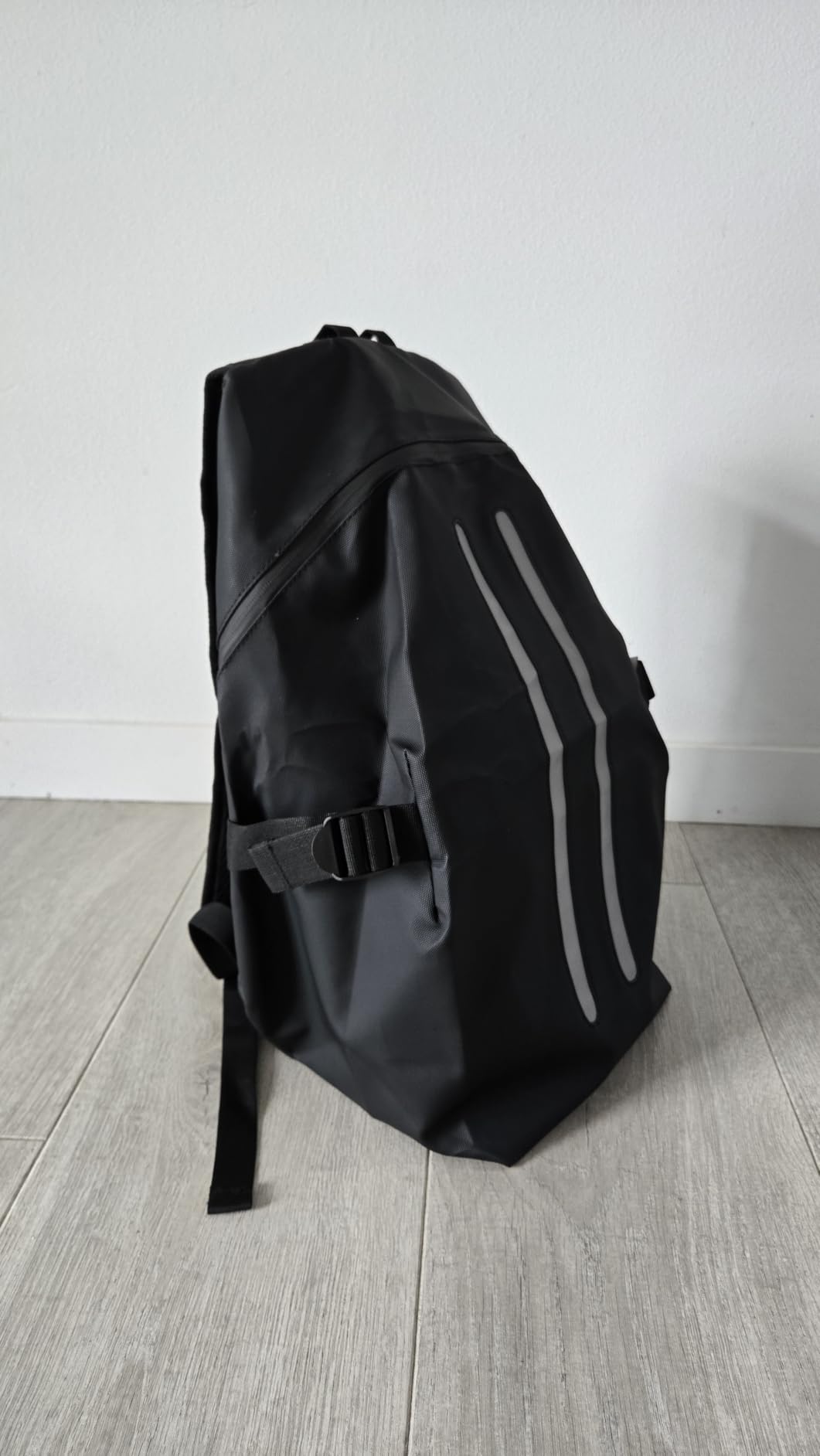 Motorcycle Backpack with Helmet Holder, 40L Water-Resistant Riding Backpack | for Men Women, Hard Shell Motorbike Bag with Laptop Pocket, Dual Reflective Strips, Chest Strap, Commuter Touring Biker Gear customer photo 2