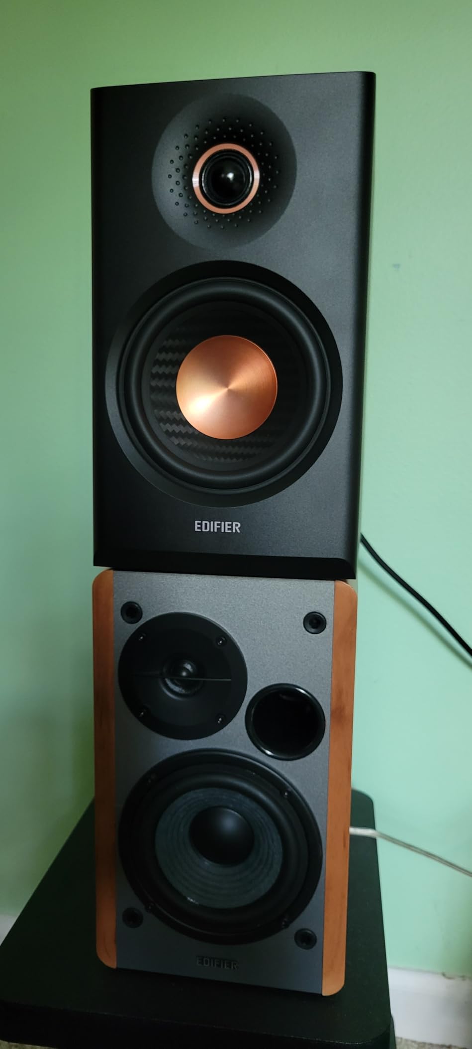 Edifier MR4.5 Bi-Amped Studio Monitor, 80W RMS Bookshelf Speakers - Black | 4.5