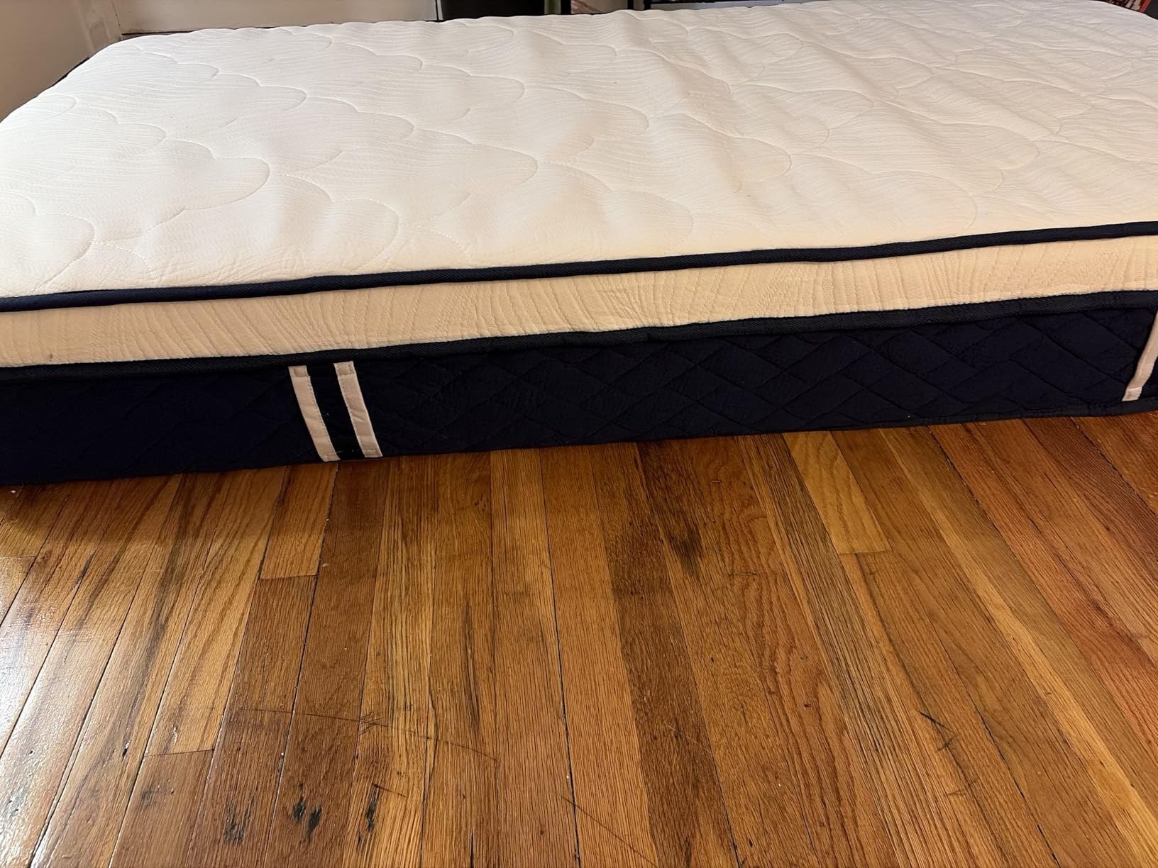 Firm Queen Mattress 12 Inch - Hotel Collection Hybrid Mattress with 7-Zone Support for Spinal Alignment & Back Pain Relief, 366-Night Trial, CertiPUR-US & Fiberglass-Free customer photo 2