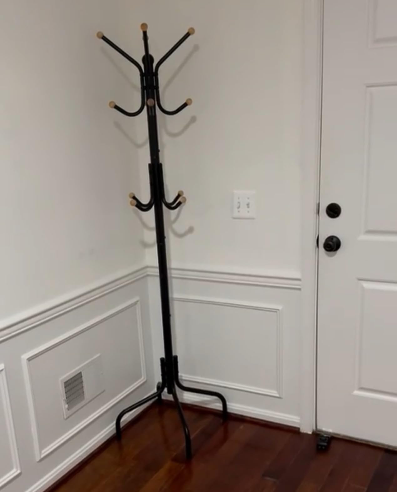 SONGMICS Coat Rack Freestanding, Steel Stand with 16 Hooks and 4 Legs | Coat Tree, Holds Clothes, Hats, and Bags, Ink Black customer photo 2