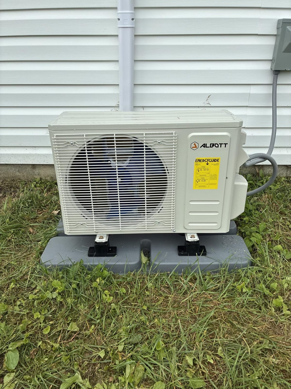 Albott Easy DIY Series 12,000 BTU 220V Mini Split AC & Heat Pump, 18 SEER2 | Indoor Unit Pre-Wired & Vacuum-Free Outdoor Unit, WiFi-Enabled Inverter AC, Cooling & Heating for Home or Office customer photo 1