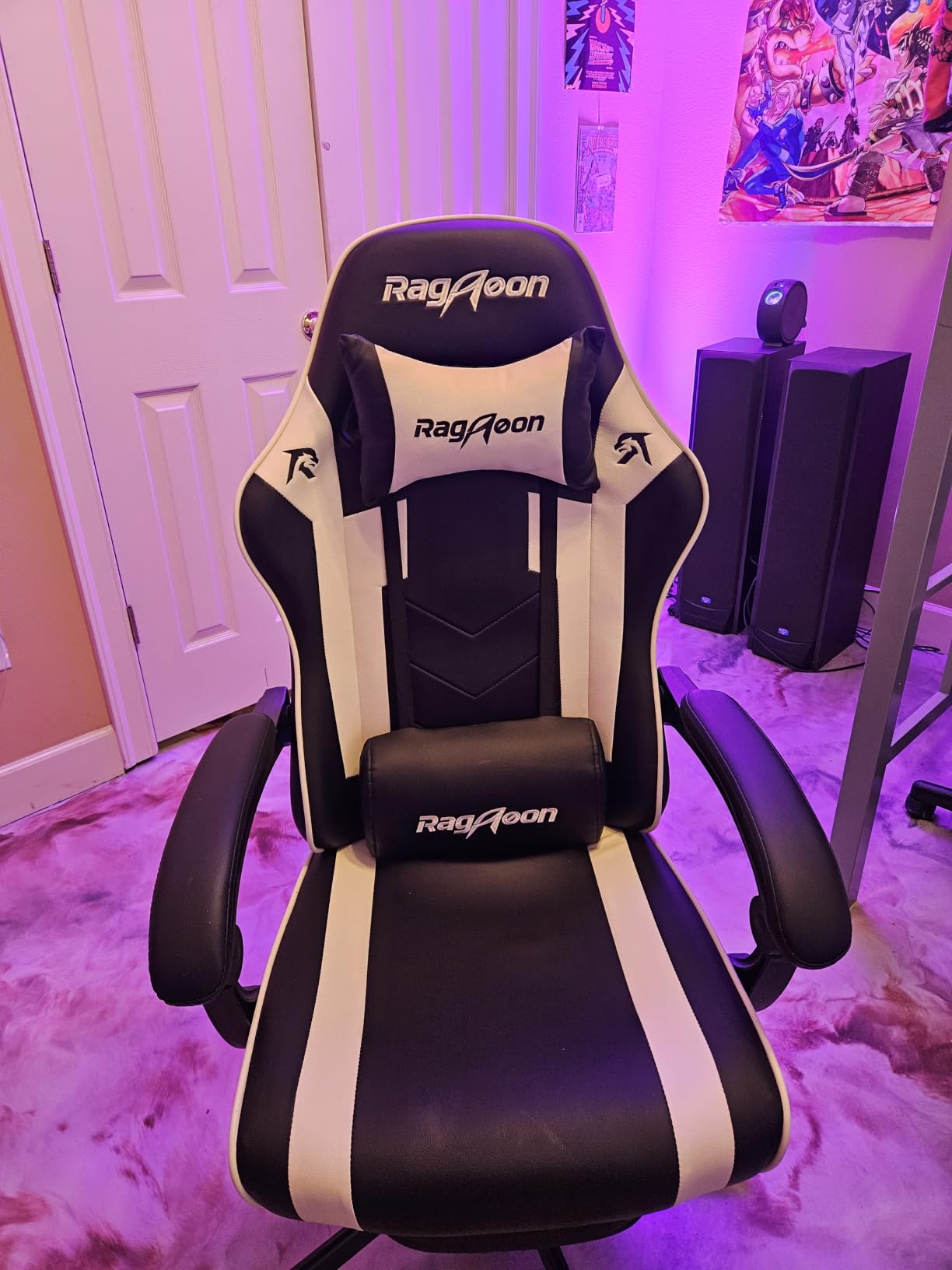 Gaming Chair for Adults Gamer Game Ergonomic PC Chair, 7-Point Support | Pocket Springs & Foam, 51cm Wide Seat, Sync Armrests, 90-135° Backrest, PU Leather, Black and White, 400lbs Load customer photo 1