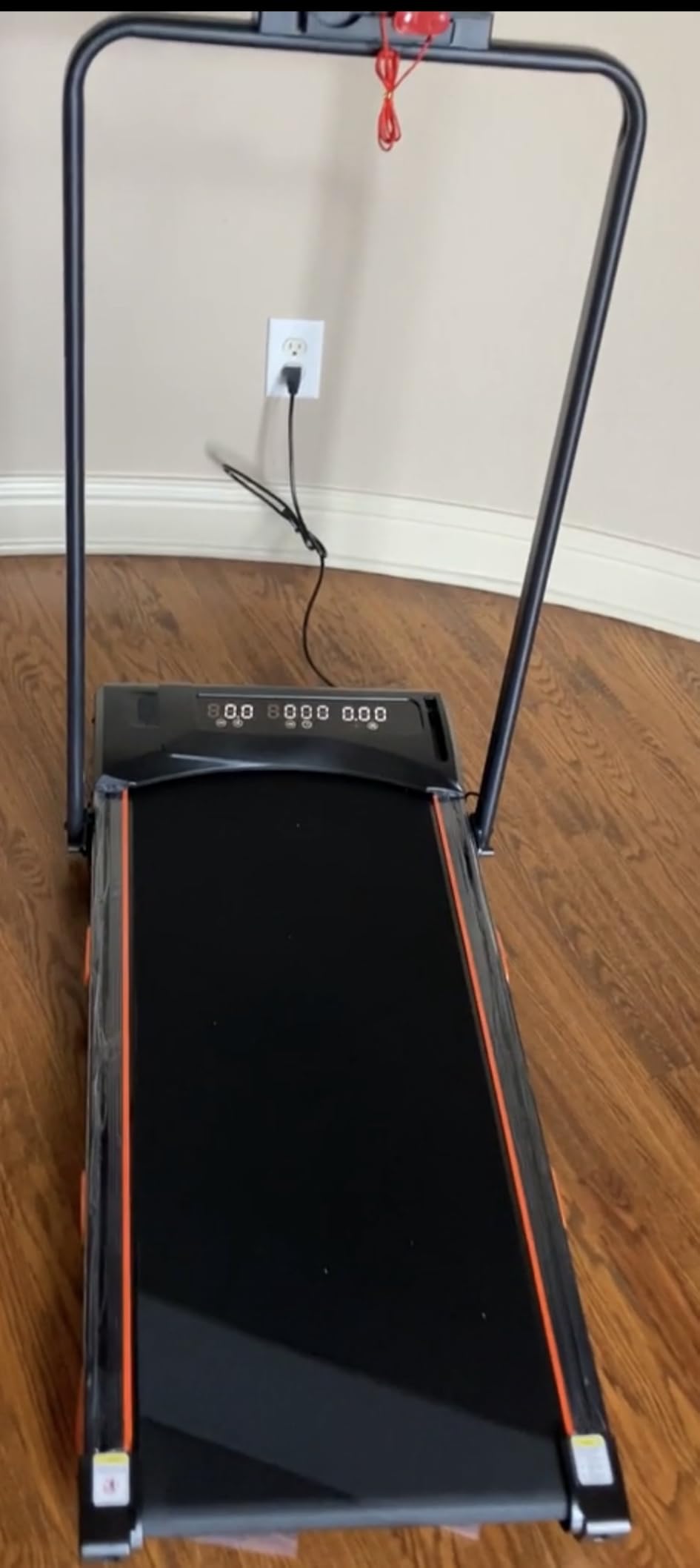 Treadmill for Home with 20% Auto Incline, Walking Pad with Handle Bar customer photo 1