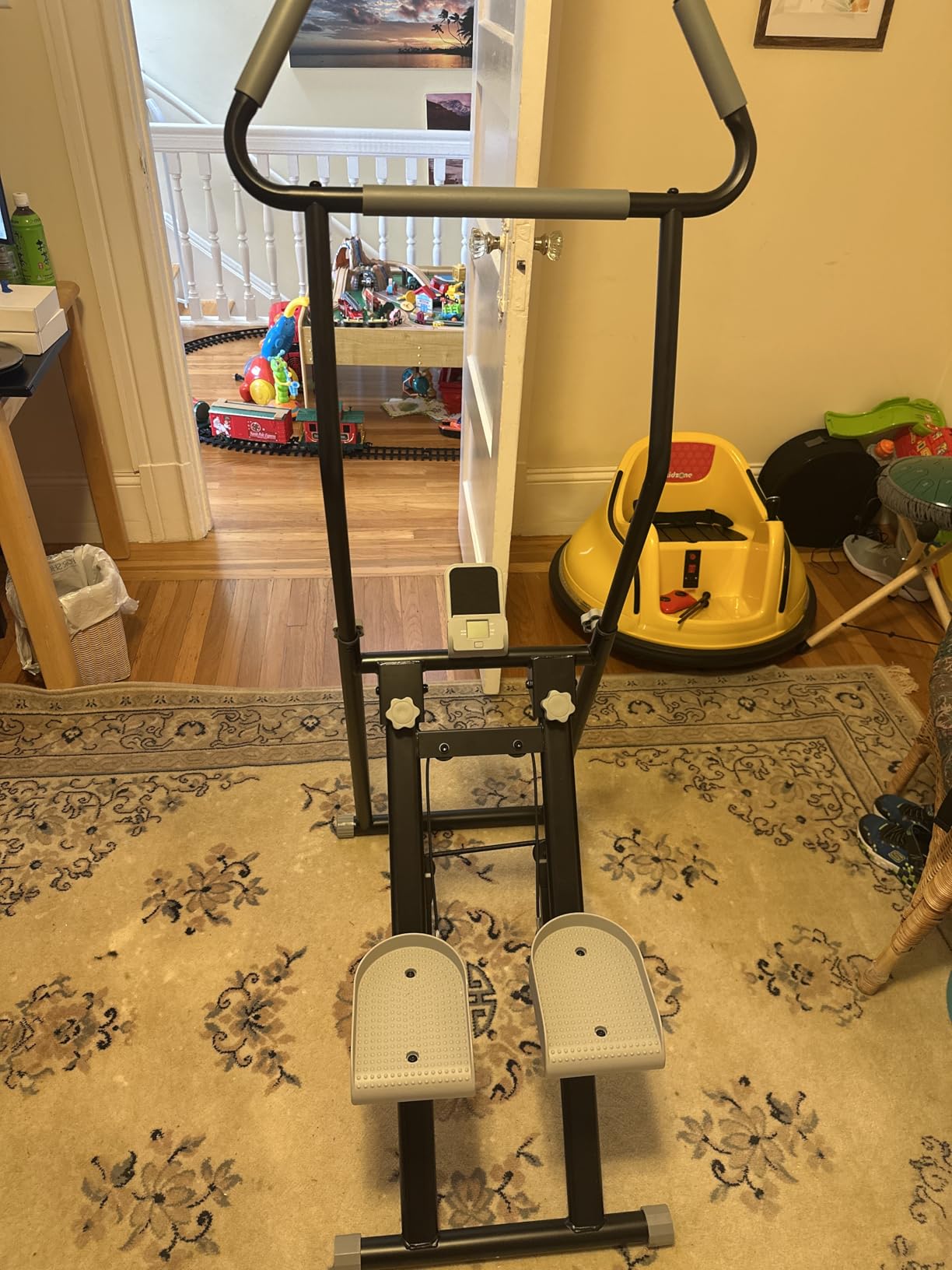 YYJO Foldable Stair Stepper 3 Adjustable Resistance Stair Climber with Handle Bar Cardio Exercise Machine for Home customer photo 1