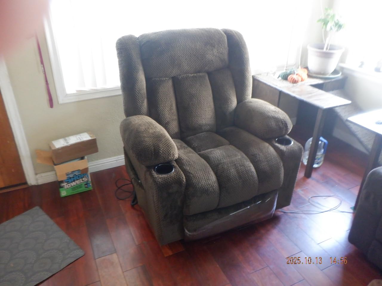 Triple Motor Large-Wide Lift Chair, Infinite Position, 180° Lay Flat, Power Lift Chairs Recliners for Elderly Big and Tall, Massage & Heat, Extended Footrest (Dark Grey, Large Wide) customer photo 1