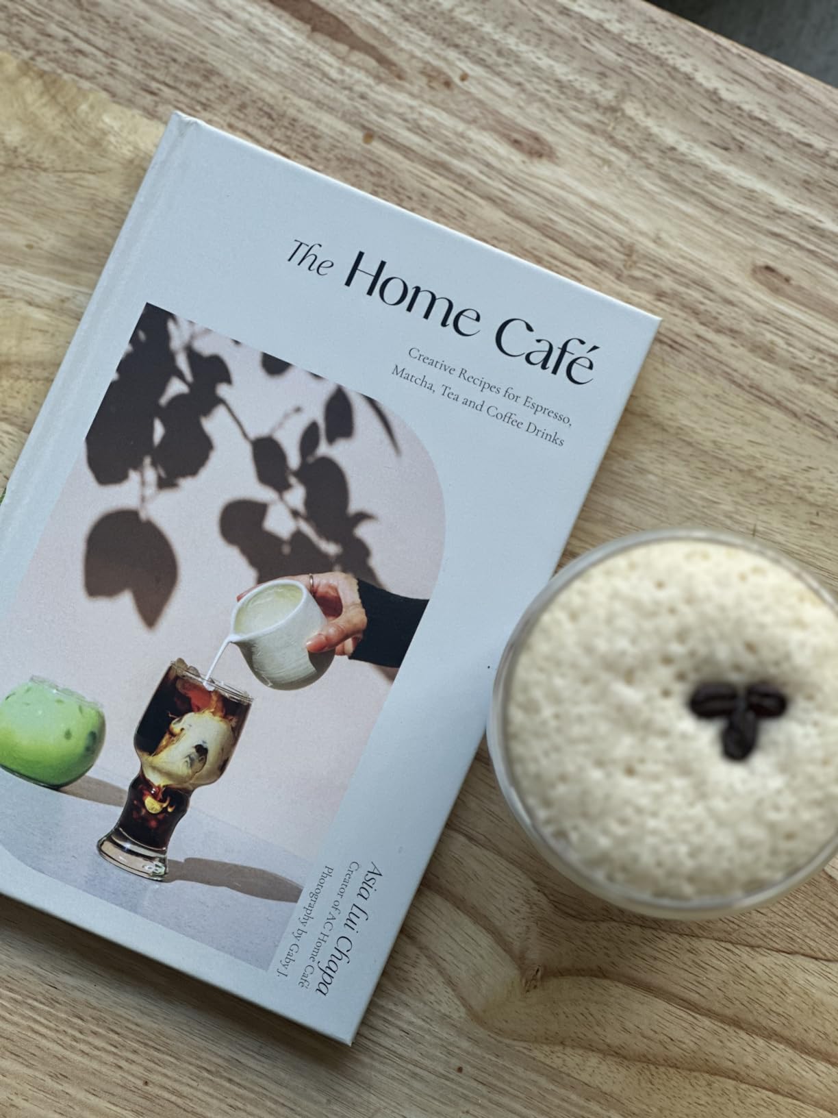 The Home Cafe: Creative Recipes for Espresso, Matcha, Tea and Coffee Drinks customer photo 2