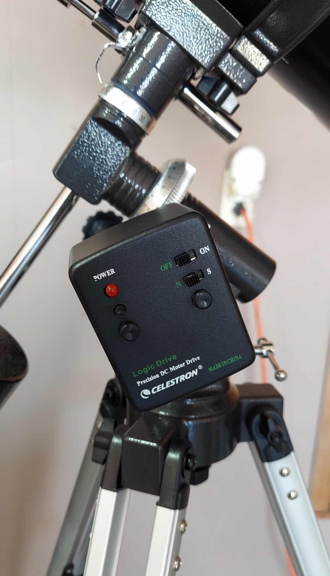 Celestron Motor Drive for Manual EQ Telescope – AstroMaster, PowerSeeker customer photo 1