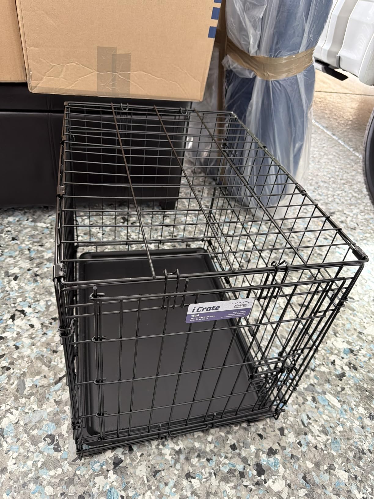 Midwest 24-Inch Single Door iCrate, for Small Breeds, 12-20 lbs customer photo 2