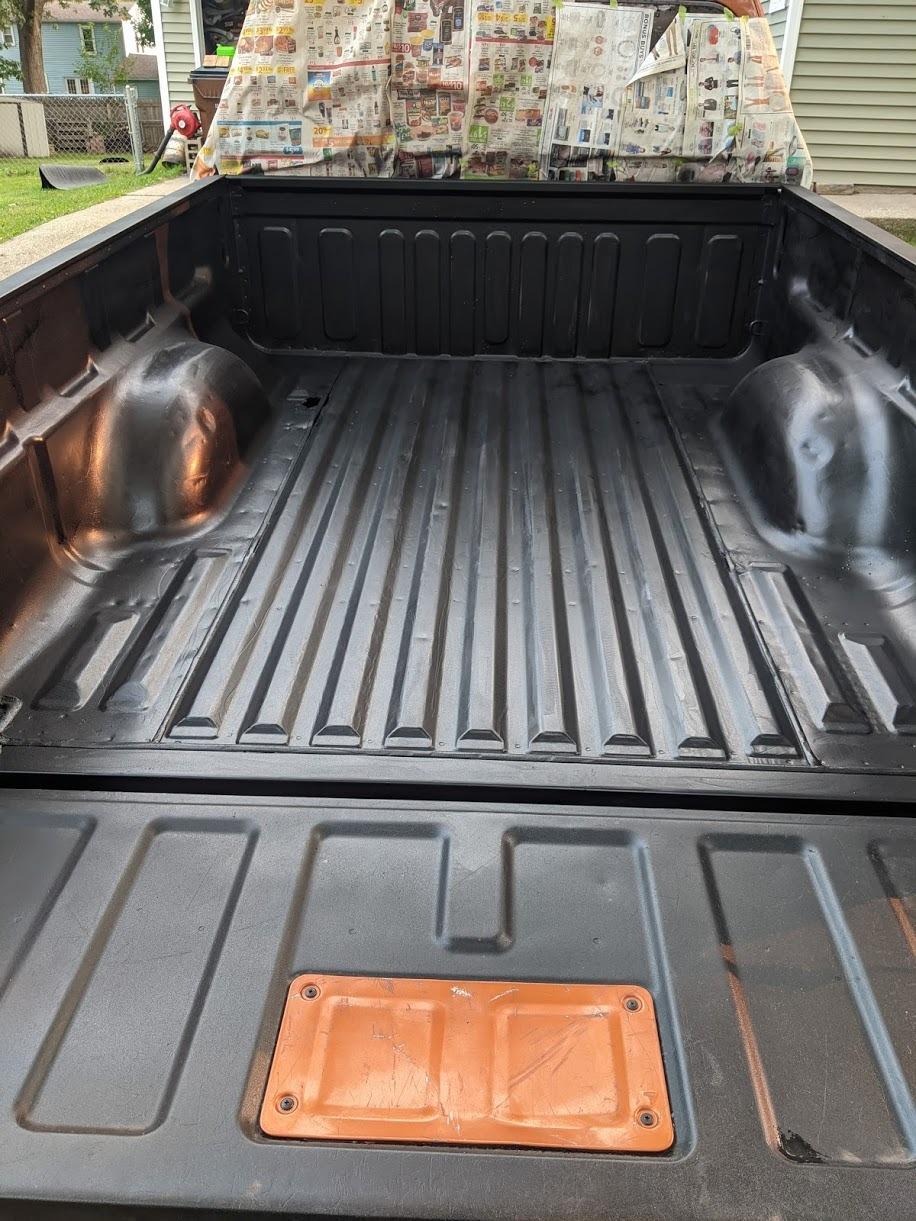 Rust-Oleum Automotive Truck Bed Coating Spray Paint, Black | Rugged Non-Slip Coating | Rust and Weather Protection | Abrasion Resistant | Impact & Chip Resistant | Textured customer photo 2