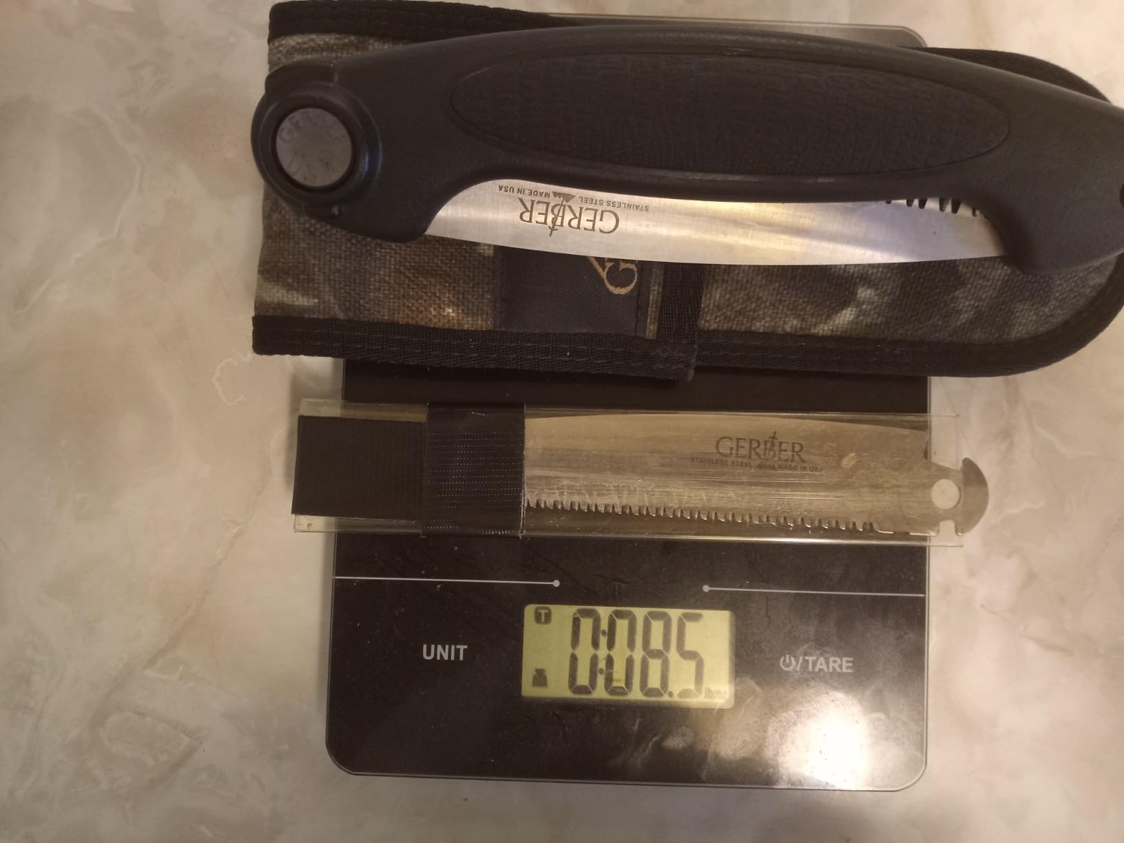 Outdoor Edge 4.4 inch Flip N' Zip Saw - Lightweight Folding Aluminum Handle Outdoor-Hunting Saw with 65Mn Spring Steel Blade customer photo 1