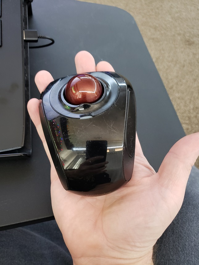 Kensington Orbit Wireless Trackball Mouse with Touch Scroll Ring (K72352US),Black customer photo 1