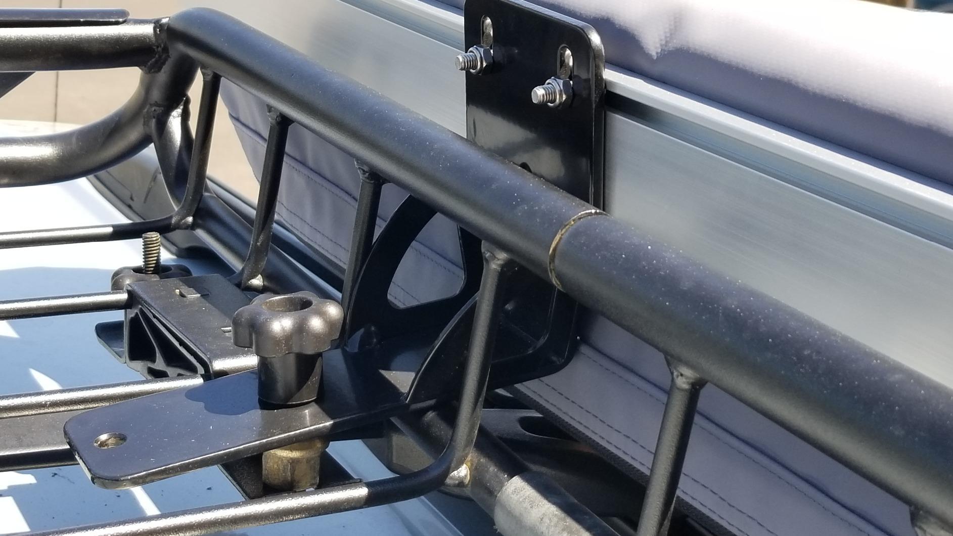 ARB 814301 Retractable Awning 1250 x 2100 mm 4x4 Accessories, self-Standing Retractable awnings fit onto the Side of Most roof Racks and roof Bars customer photo 1