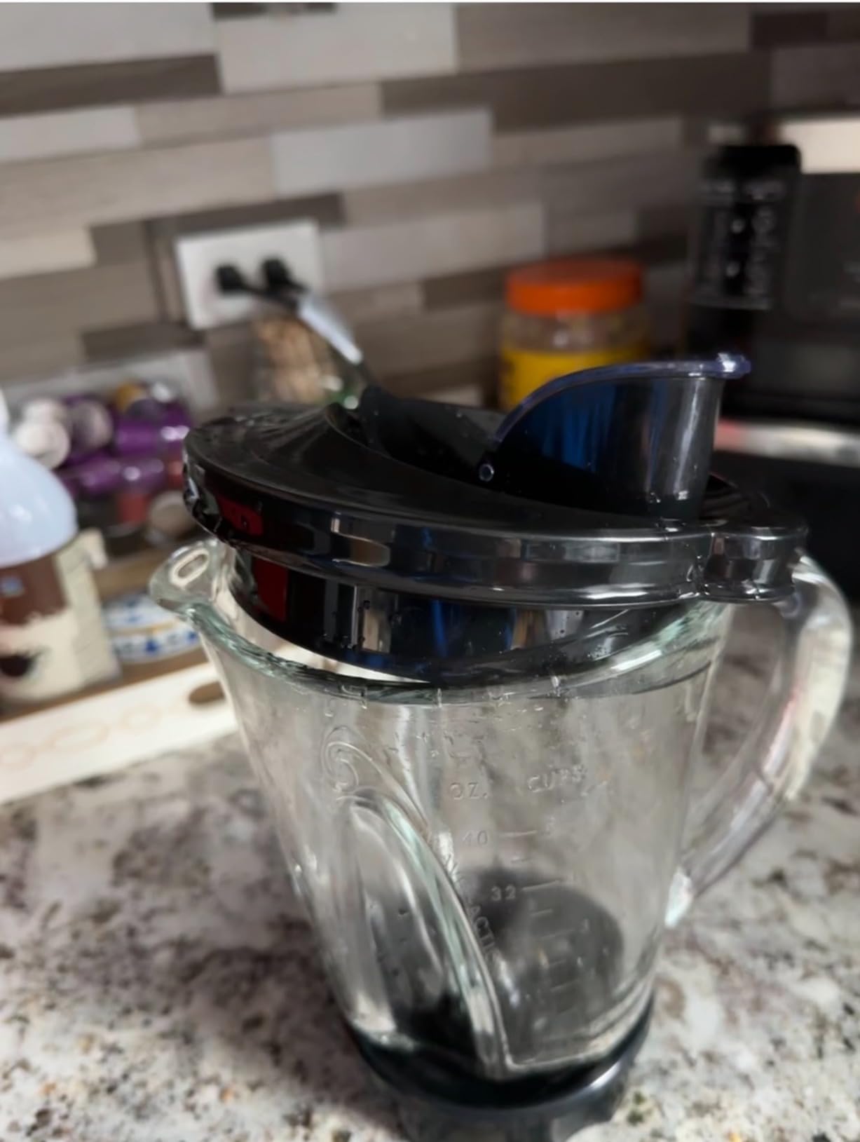 Hamilton Beach Wave Crusher Blender for Smoothies With 40 Oz Glass Jar customer photo 2