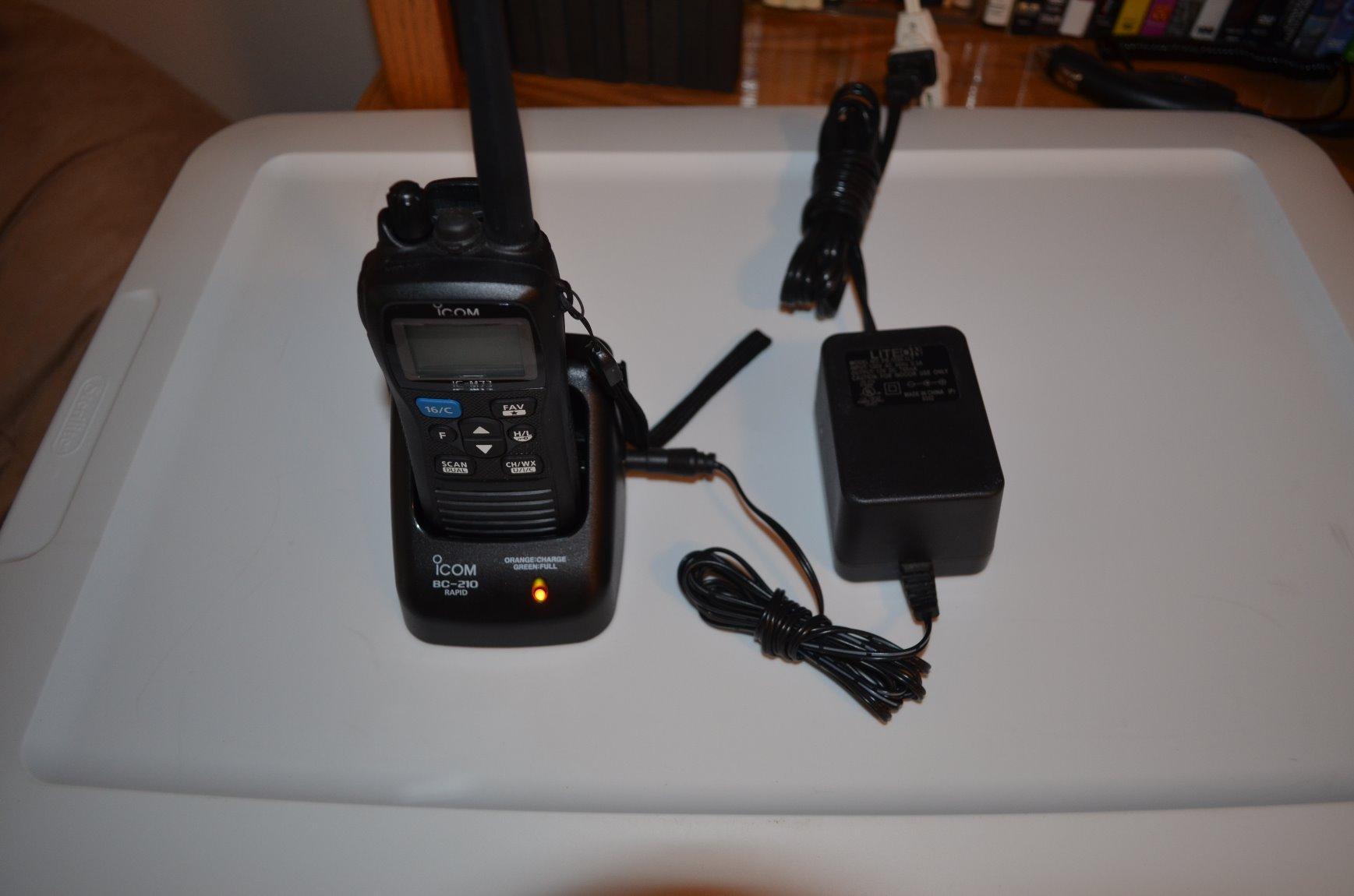 ICOM IC-M73 01 Icom IC-M73 01 Handheld VHF Marine Radio, 6 Watts customer photo 1