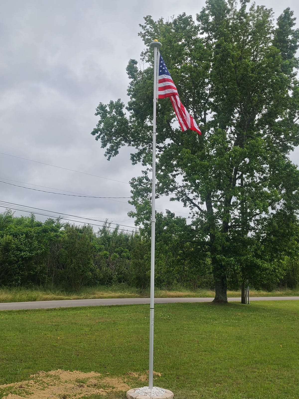 Ezpole Liberty Telescoping Inground Flag Pole Kit For Outdoors-Winds To 130 Mph. Dual Flag Pole Holder For Outside House-Made In USA-Includes Pole Flag Ground Sleeve Hardware (17 Ft.) customer photo 1