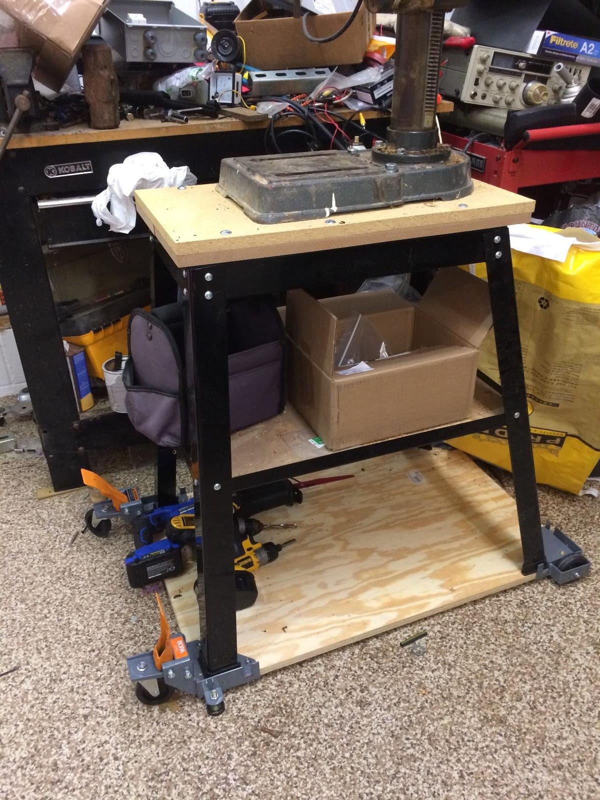 POWERTEC Tool Stand, MDF Split Top Expands to 20