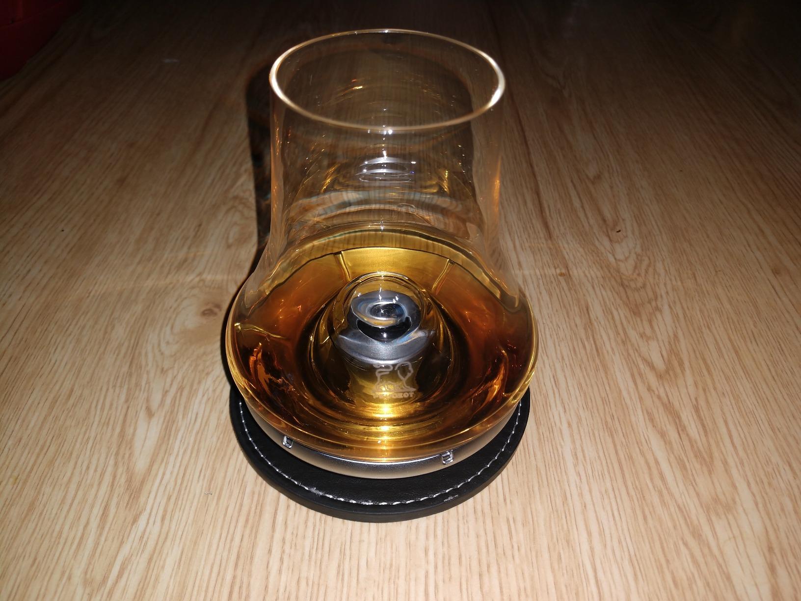 Peugeot Les Impitoyables Whisky Tasting Set, Glass and Metal Chilling Base customer photo 1