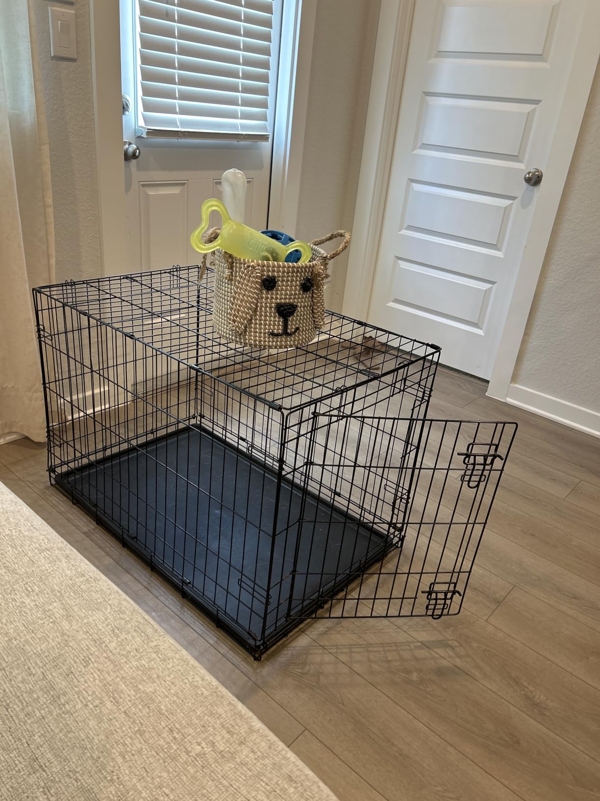 New World by Midwest 48-Inch Single Door Crate, XL Breeds, 90-110 lbs customer photo 2