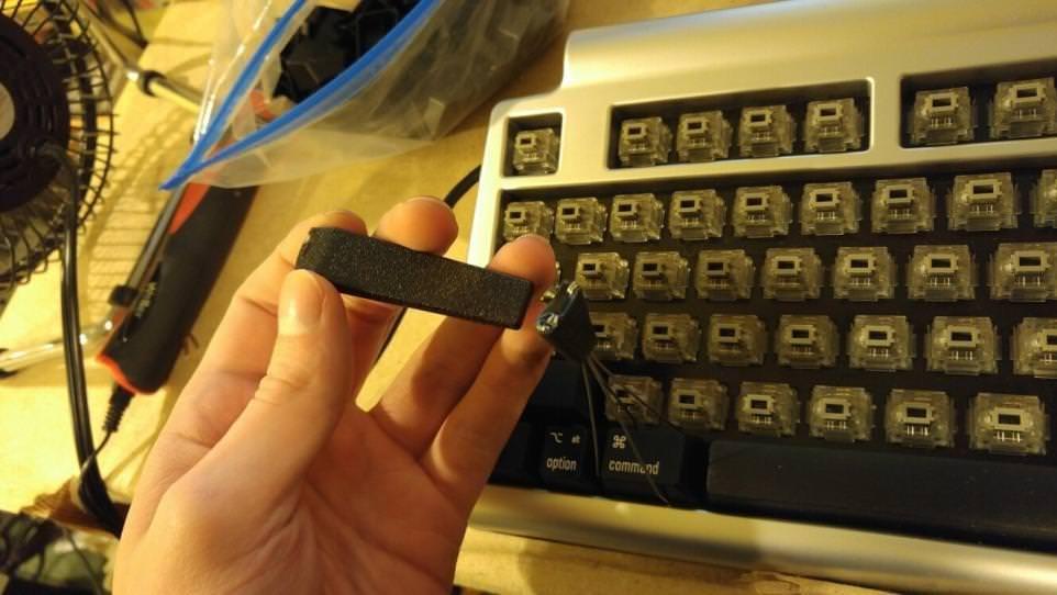 Qisan Stainless Steel Keycap Puller & Switch Puller for Mechanical Keyboards | Plastic Handle Key Cap Removal Tool for Gaming Keyboards | Professional Keyboard Maintenance Tool & Accessories - Black customer photo 1