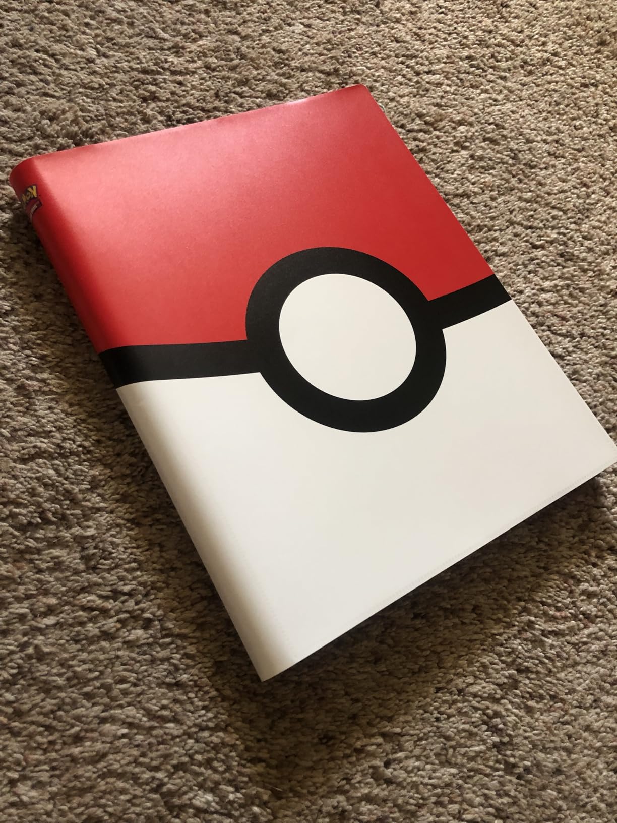 Ultra Pro Pokemon Card Binder 9 Pocket Full-View with Poke Ball Design customer photo 2