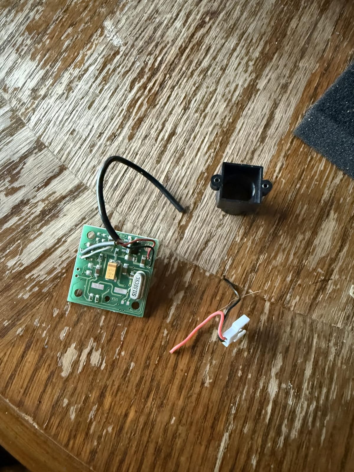 AKK BA3 5.8G 40CH VTX 0/25mW/50mW/200mW Switchable 600TVL 1/3 Cmos Micro AIO FPV Camera and Transmitter for FPV Drone Like Tiny Whoop Blade Inductrix customer photo 1