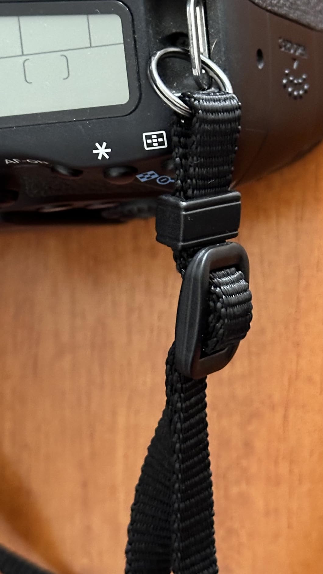 JJC DSLR Camera Neck Strap, Neoprene Shoulder Strap for Canon Nikon Sony | Camera Strap with Quick Release, Adjustable customer photo 2