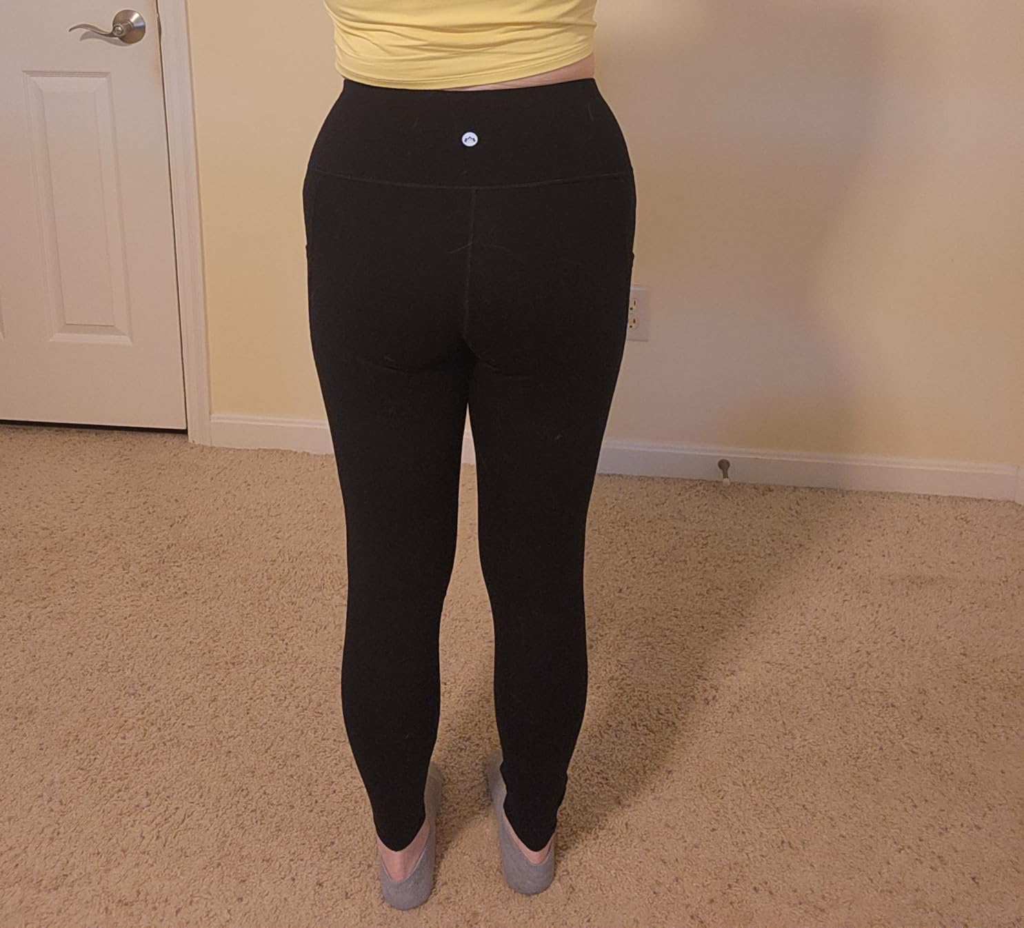 Heathyoga Leggings with Pockets for Women Tummy Control Workout Yoga Pants customer photo 2