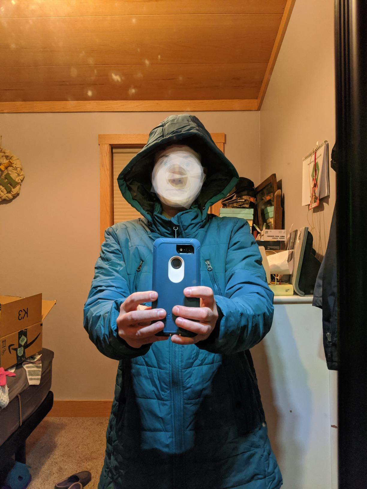 wantdo Women's Warm Winter Coat Heavy Puffer Jacket Faux Fur Hood customer photo 1