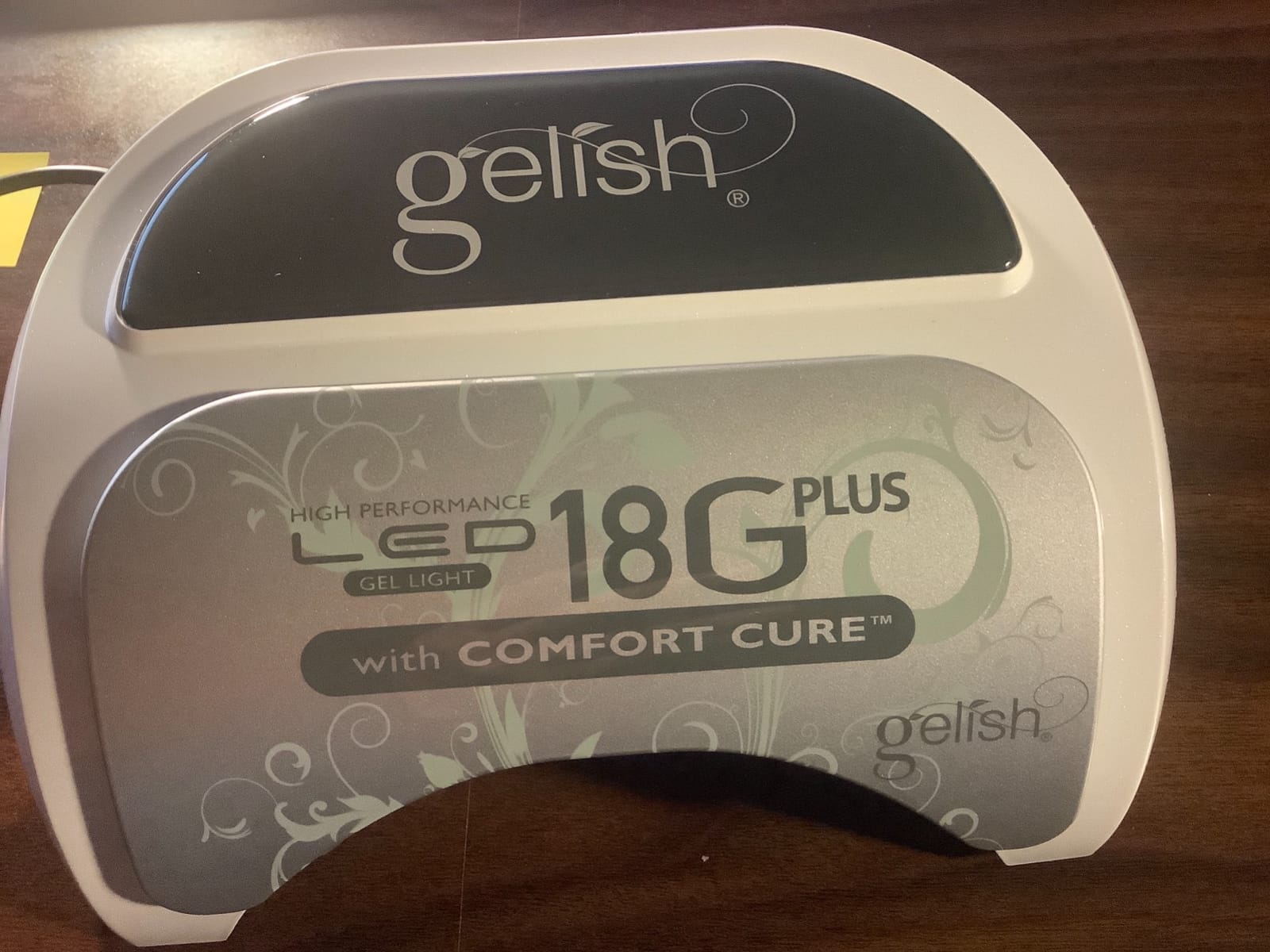 Gelish 18G Plus LED Light - 36W Professional LED Curing Lamp with Comfort Cure Technology, 60-Second Setting, Removable Magnetic Tray, SafeLight, Pedicure Friendly, Acetone Resistant customer photo 2