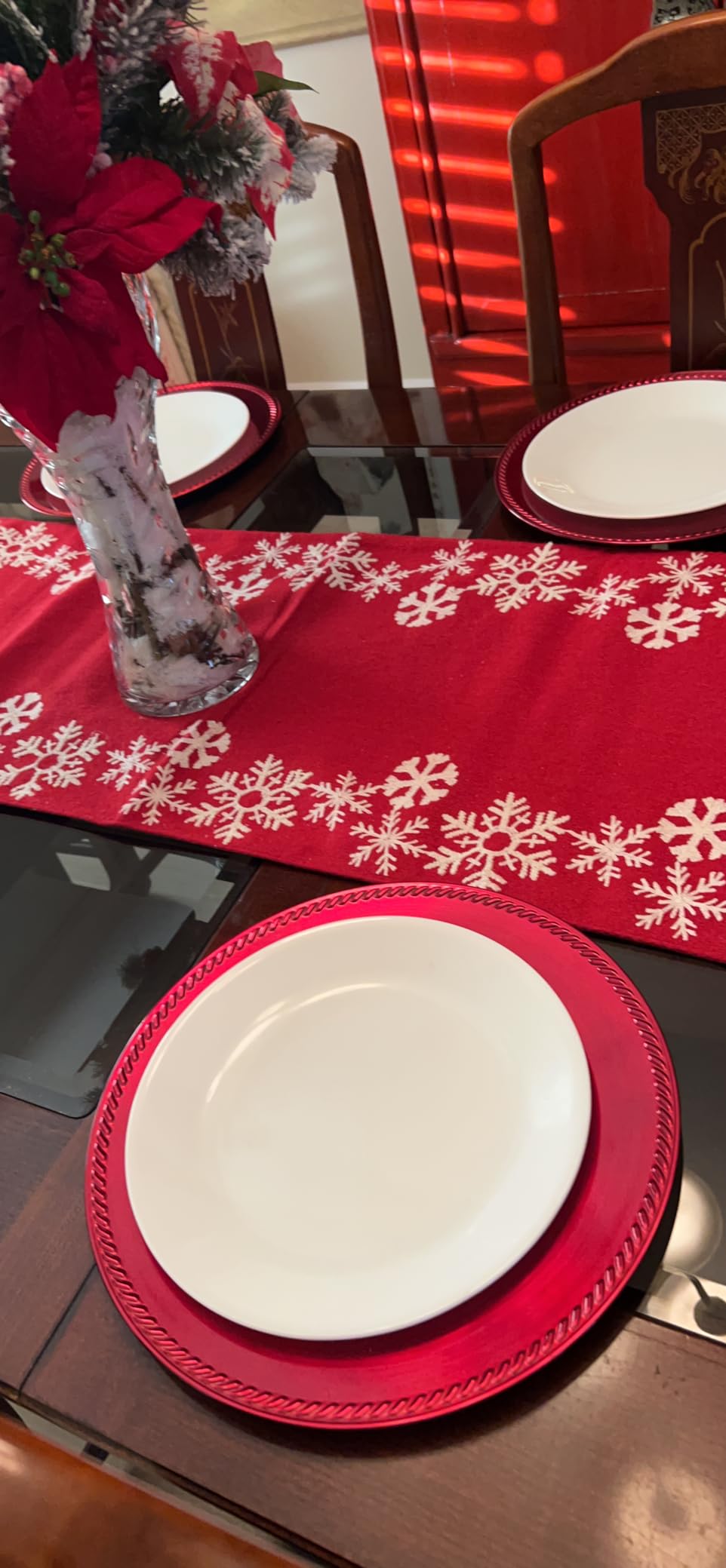 Corelle Vitrelle 8-Piece Dinner Plates Set Triple Layer Glass and Chip Resistant, Lightweight Round Plates, Winter Frost White customer photo 1