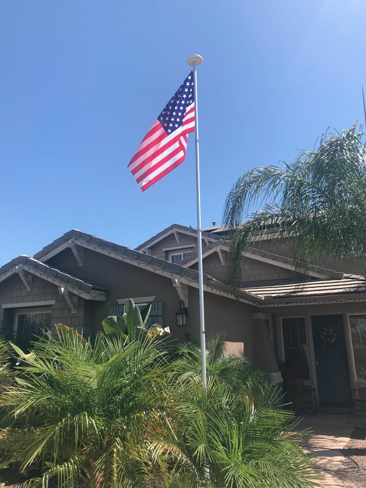 Yeshom 25ft Telescopic Aluminum Flag Pole Fly 2 Flags 3'x5' US Flag Ball customer photo 1