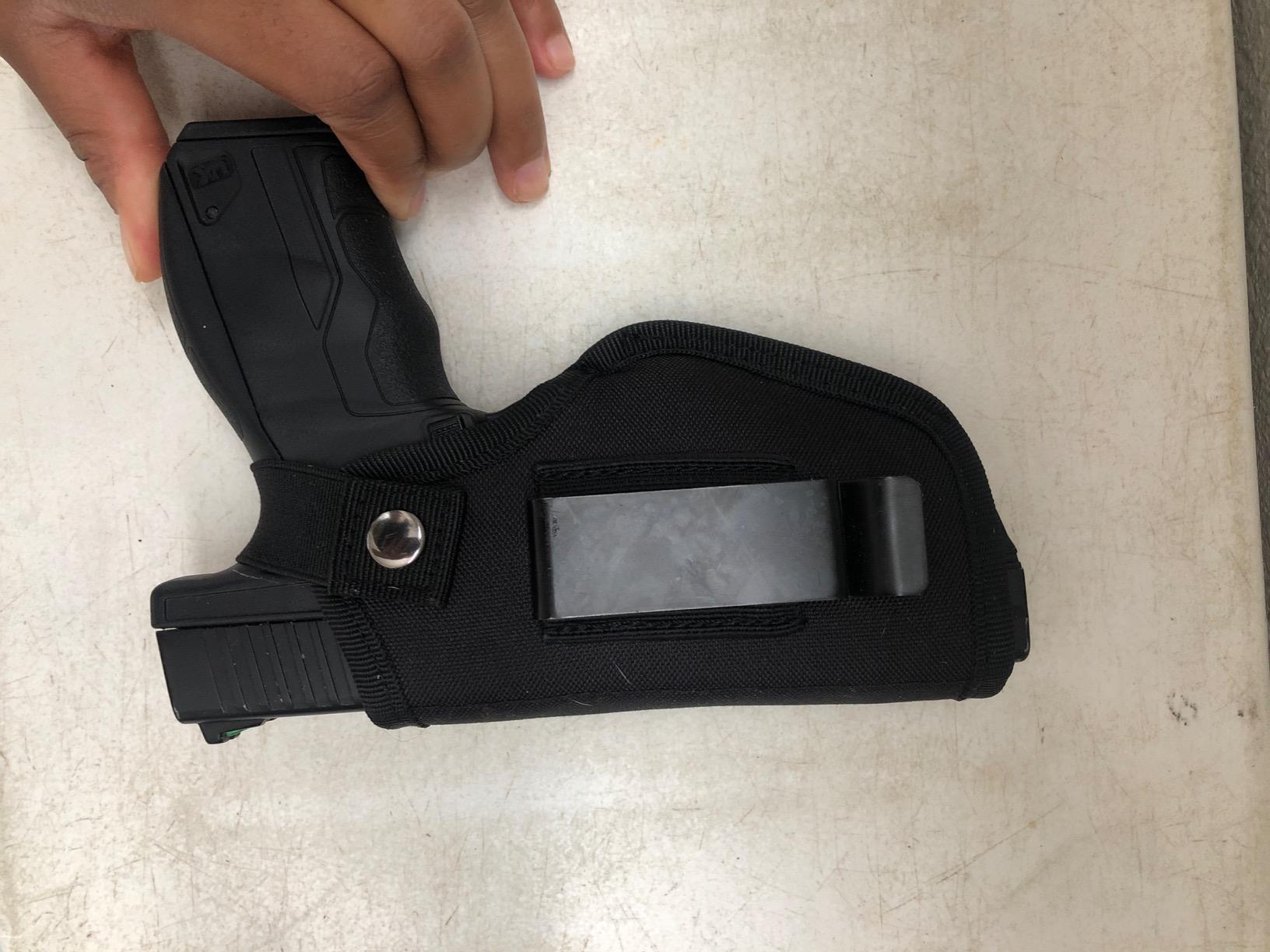 Universal Gun Holster for Men & Women, IWB/OWB Concealed Carry Holster with Metal Clip, Right & Left Hand Draw, Fits Glock 17 19 26 43, M&P Shield, Sig Sauer, Taurus, Ruger, 9mm & .380 Pistols customer photo 2