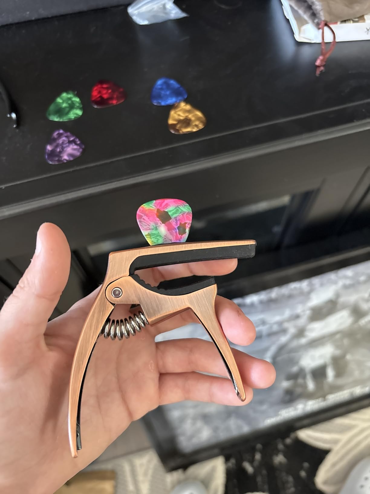 Guitar Capo 3in1 Metal Capo for Acoustic&Electric Guitar Accessories | With Pick Holder & 4 Picks, Fits Ukulele, Mandolin, Banjo & String Instruments customer photo 2