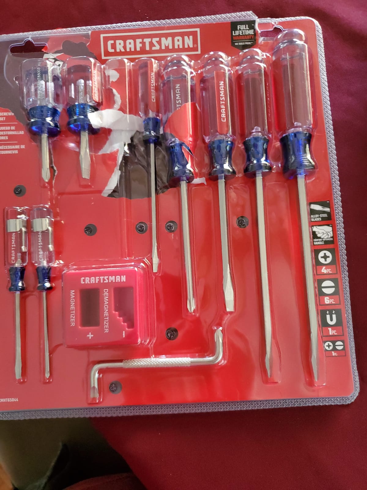 CRAFTSMAN Screwdriver Set, Assorted, 12 Piece (CMHT65044) customer photo 1