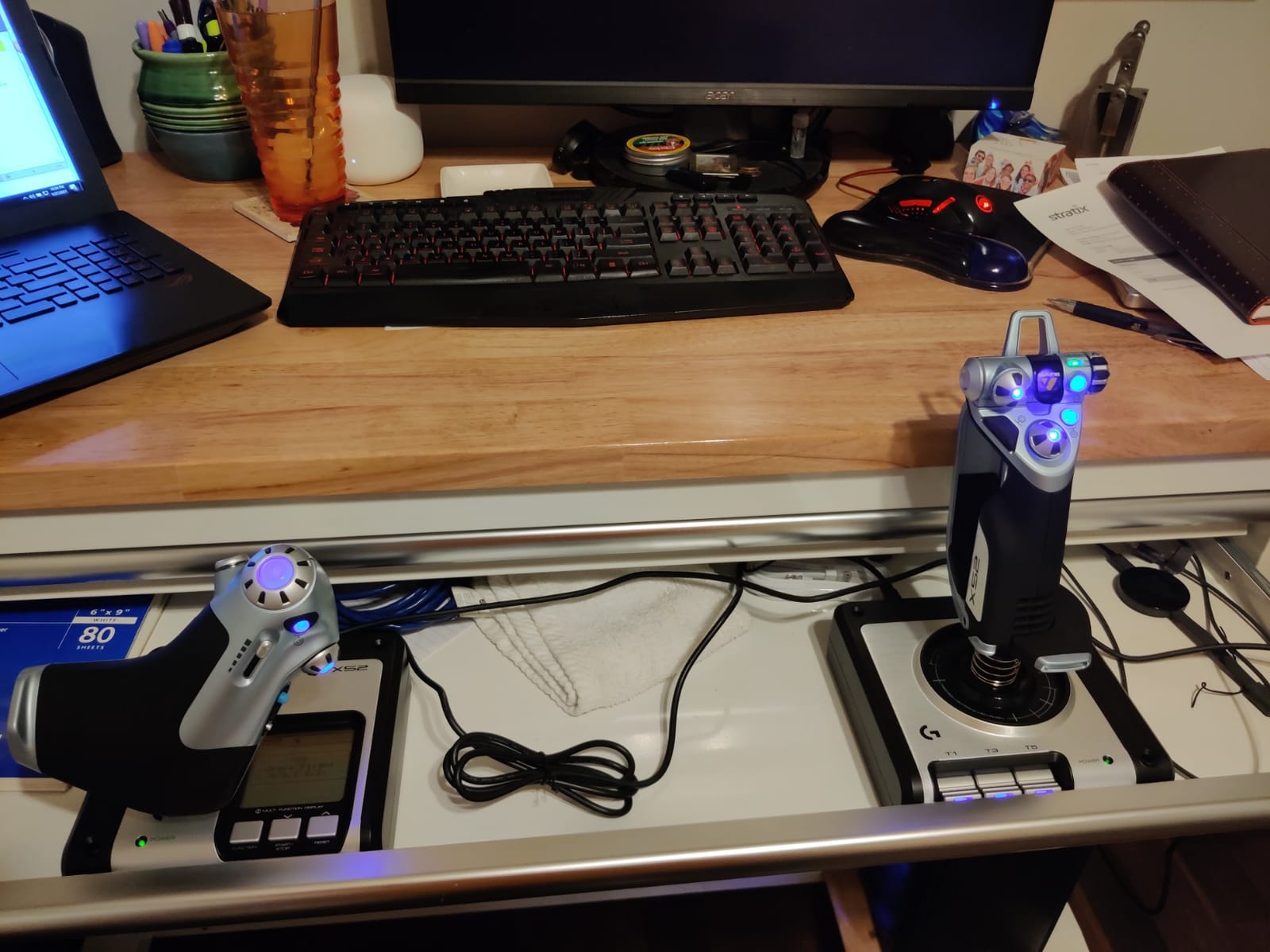 Logitech G X52 Flight Control System customer photo 2