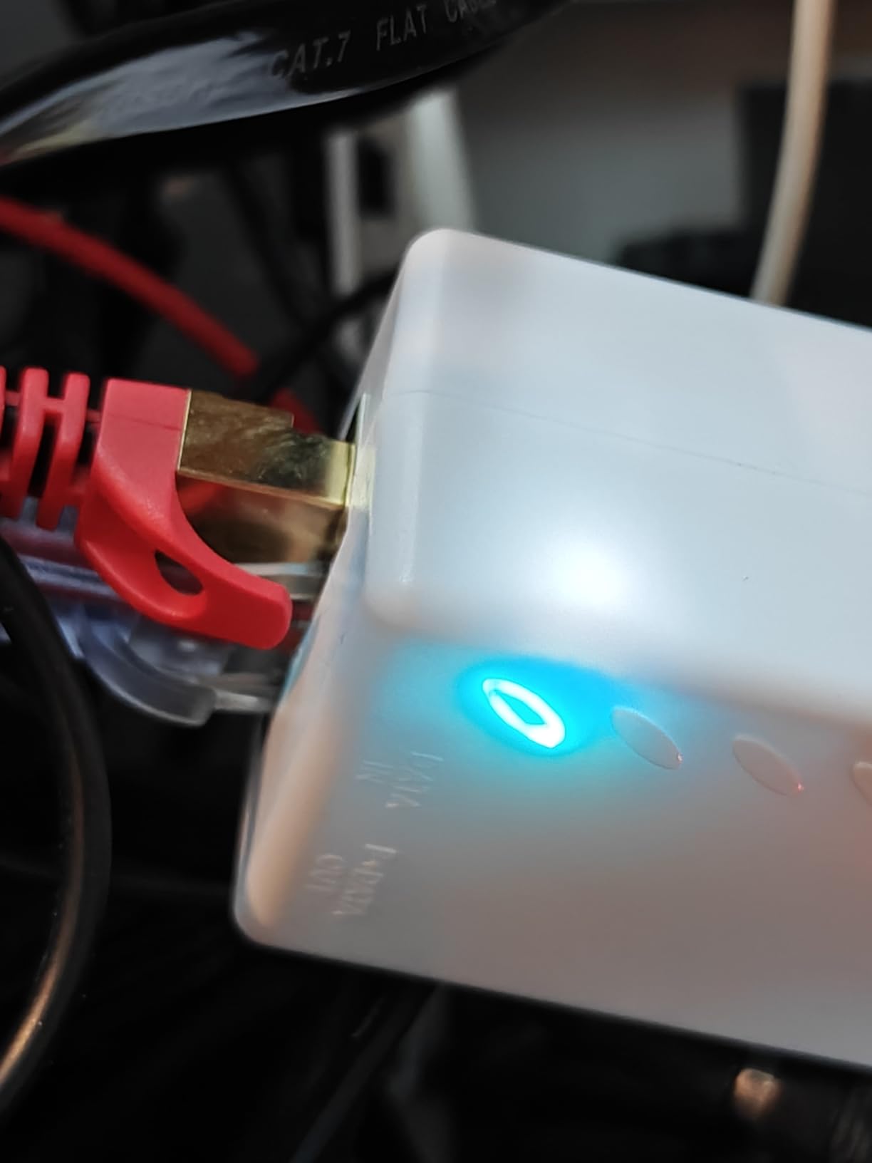 Gigabit PoE+ Injector Powerline Network Adapter IEEE 802.3af/at customer photo 2