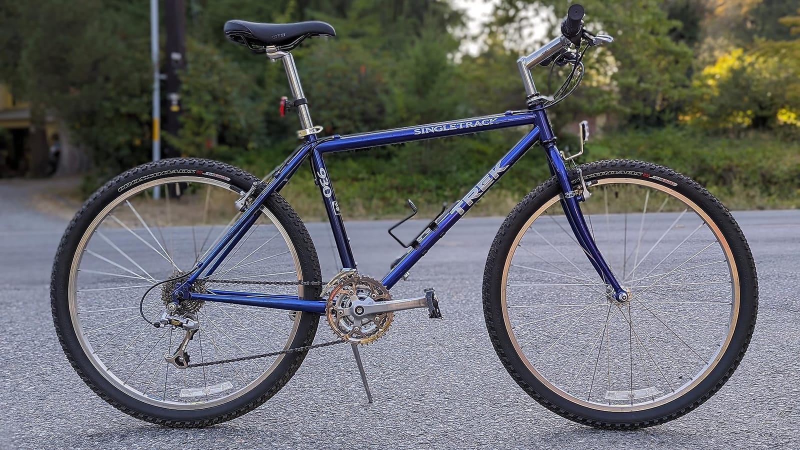 WTB Speed Bike Seat (Saddle) Comfortable Thick Padding - Shock-Absorbing Base - Mountain, Urban & E-Bikes (Steel Rail) customer photo 1