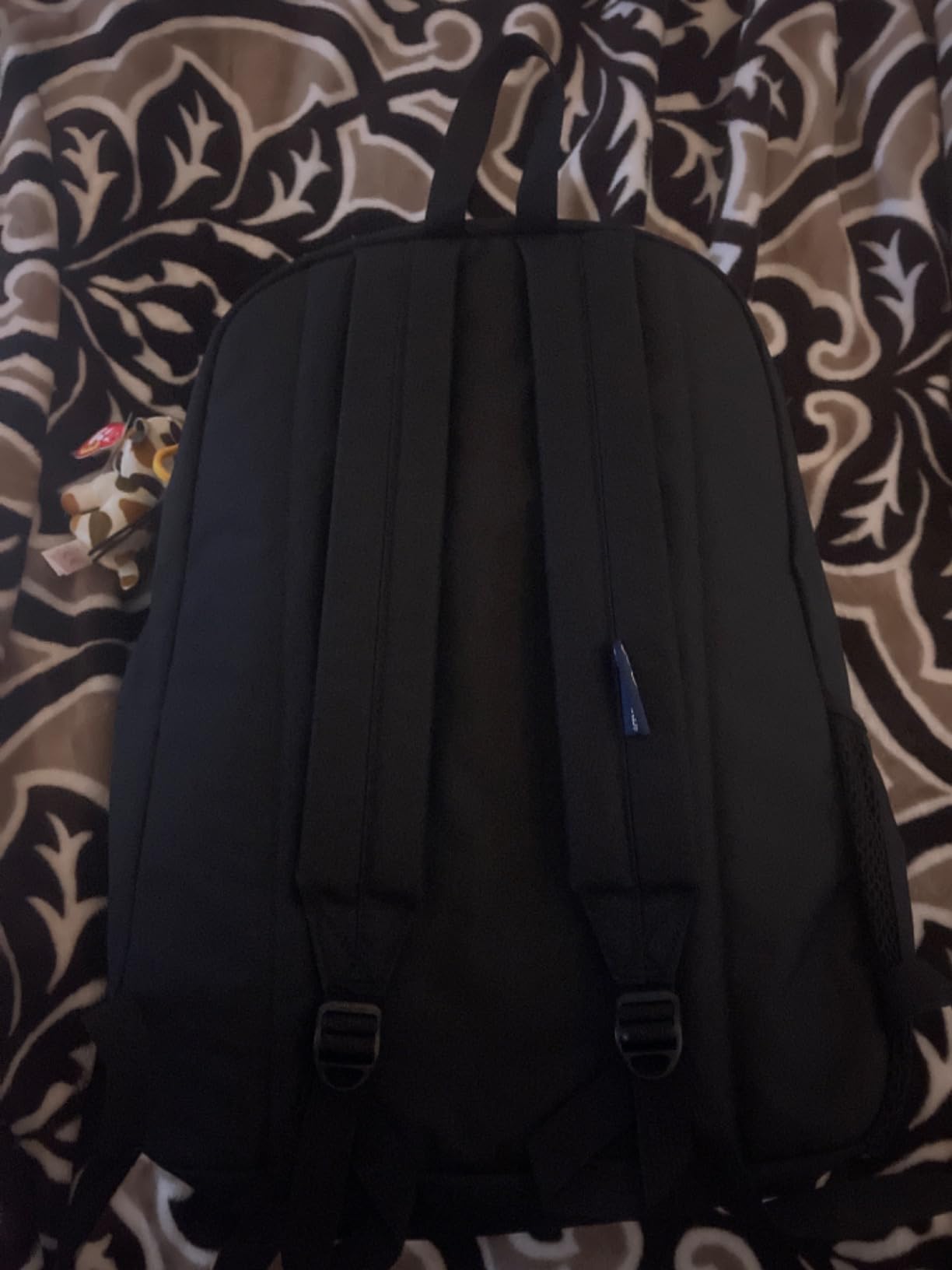 JanSport 26L Cross Town Backpack – 12 inch Daypack, Black customer photo 1