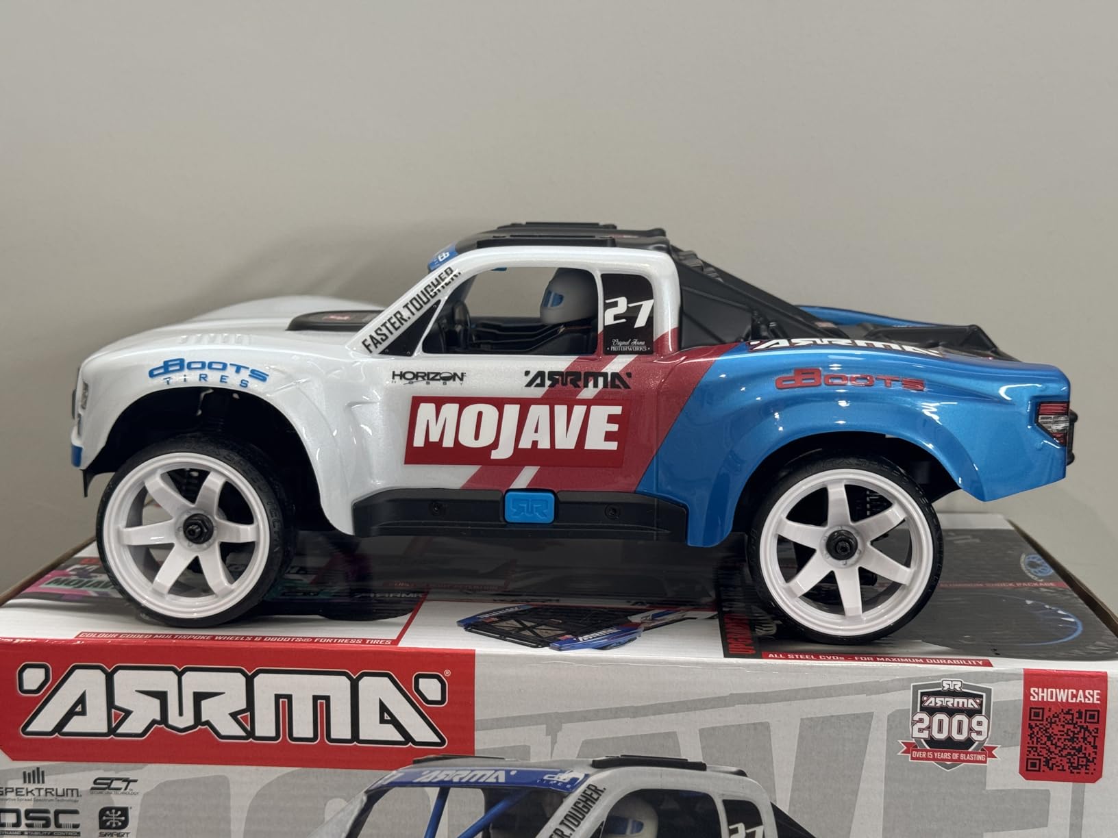 RC Plastic Wheel and Tire Set, 63mm Hard Tyres for 1/10 Drift Car HSP Tamiya HPI Kyosho On-Road Drifting Car (White) customer photo 2