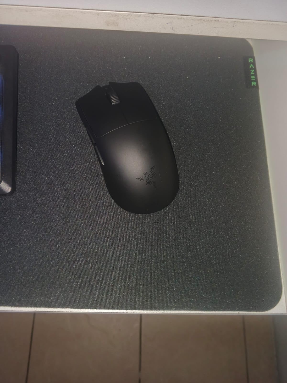 Razer Gigantus V2 Cloth Gaming Mouse Pad (3XL), Thick, Classic Black customer photo 1