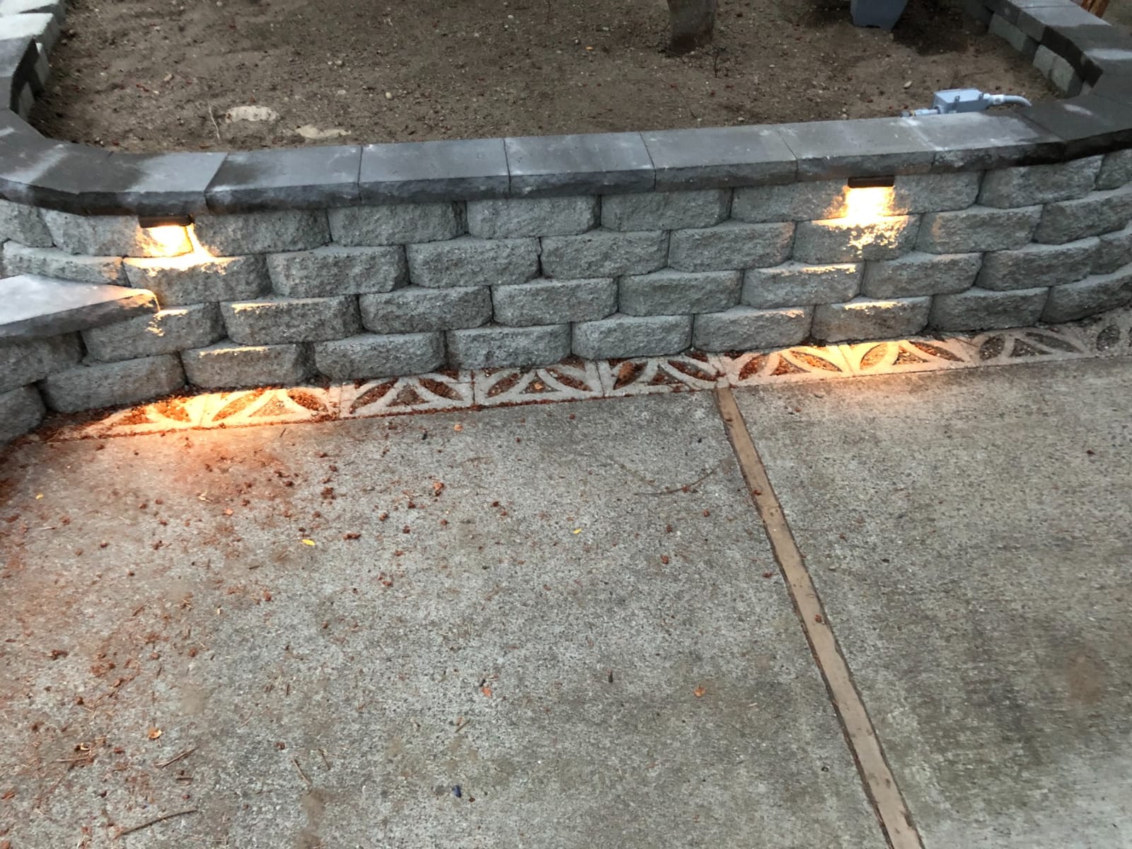 LEONLITE 8-Pack 7 Inch LED Hardscape Lighting, 3W/4W/5W, 2700K Soft White | Dimmable Retaining Wall Lights, Low Voltage Landscape Lighting, 12-24V AC/DC Paver Light, Outdoor Step Lights, ETL customer photo 1