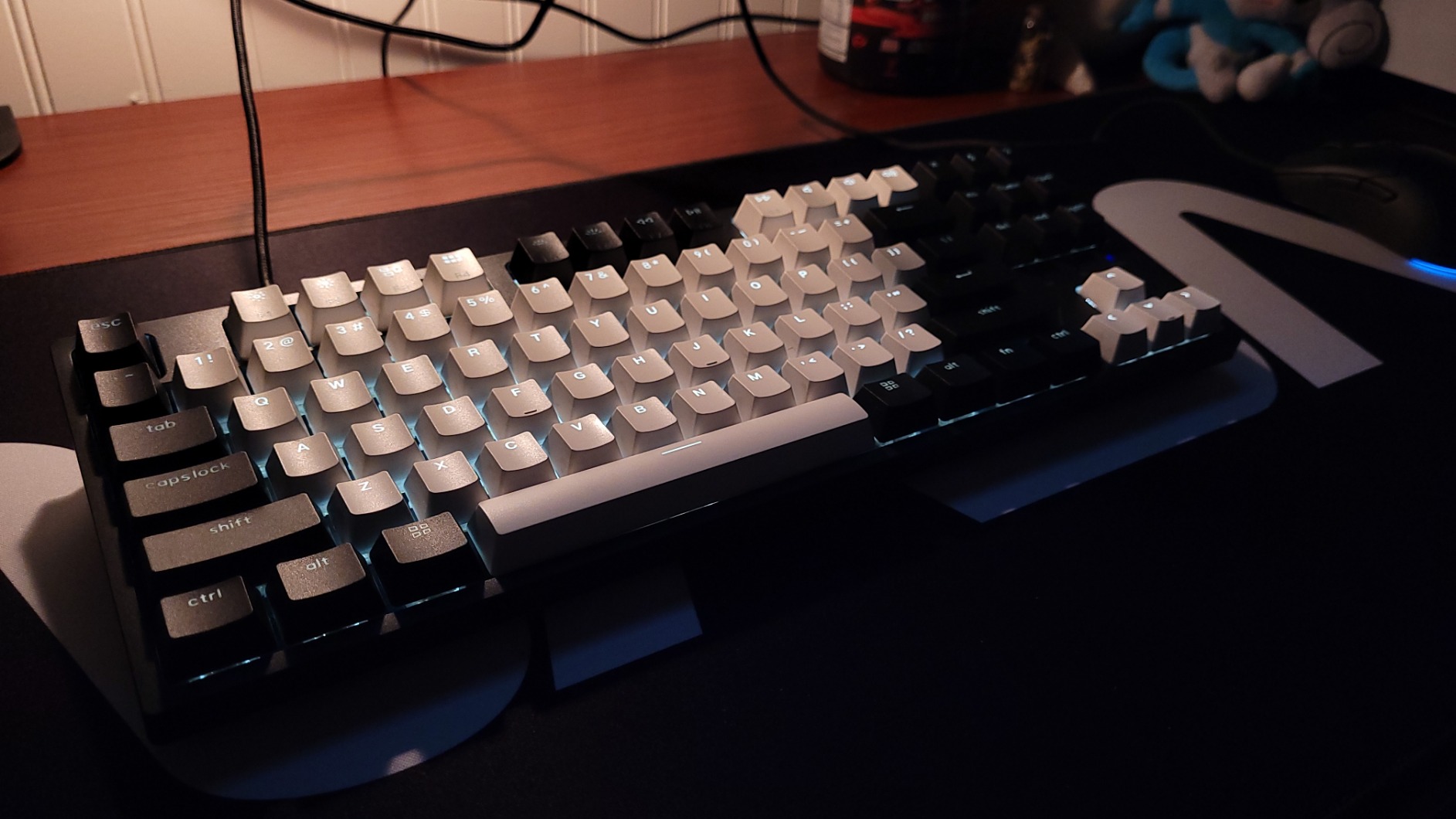 Keychron C1 Wired TKL Hot-Swappable Mechanical Keyboard, White Backlight customer photo 1