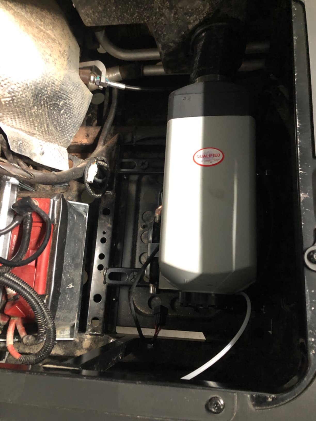 Diesel Heater 8KW, 15L Tank, Diesel Air Heater 12V,Muffler, Diesel Parking Heater with LCD Thermostat Monitor & Remote Control for Bus Boat and Motor-home customer photo 1