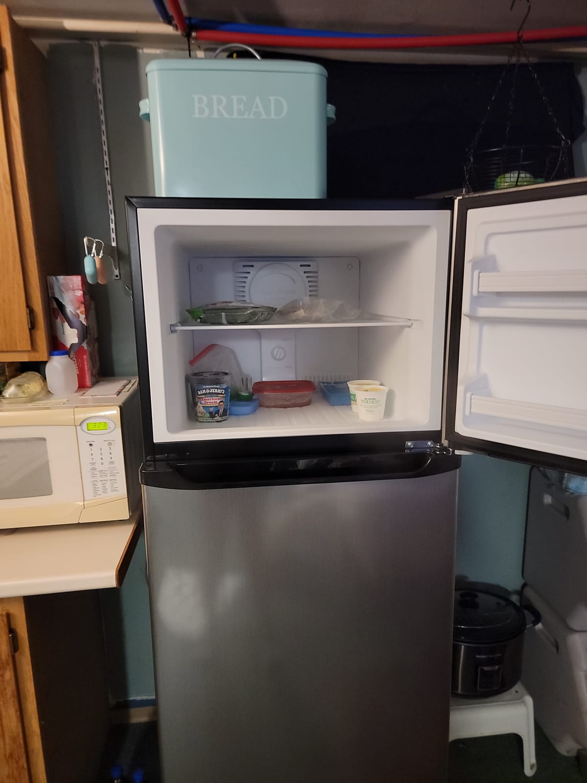 Galanz GLR12TS5F Refrigerator, Dual Door Fridge, Adjustable Electrical Thermostat Control with Top Mount Freezer Compartment, 12.0 Cu.Ft, Stainless Steel, 12 customer photo 2