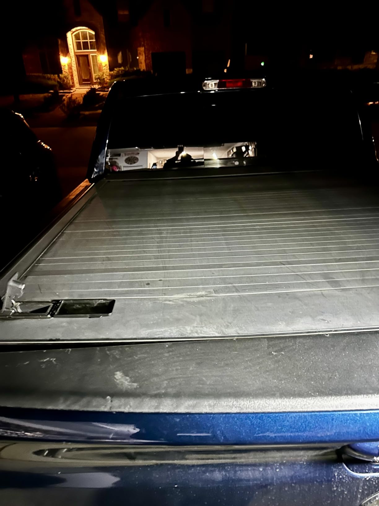 Syneticusa MB Retractable Tonneau Cover fit 2009-2026 Ram 1500 5.7ft Bed | Hard Tonneau Truck Bed Cover, 6063-T5 Aluminum, Double Lock, Waterproof, Low Profile, 600lb Capacity, 3-Year Warranty customer photo 1